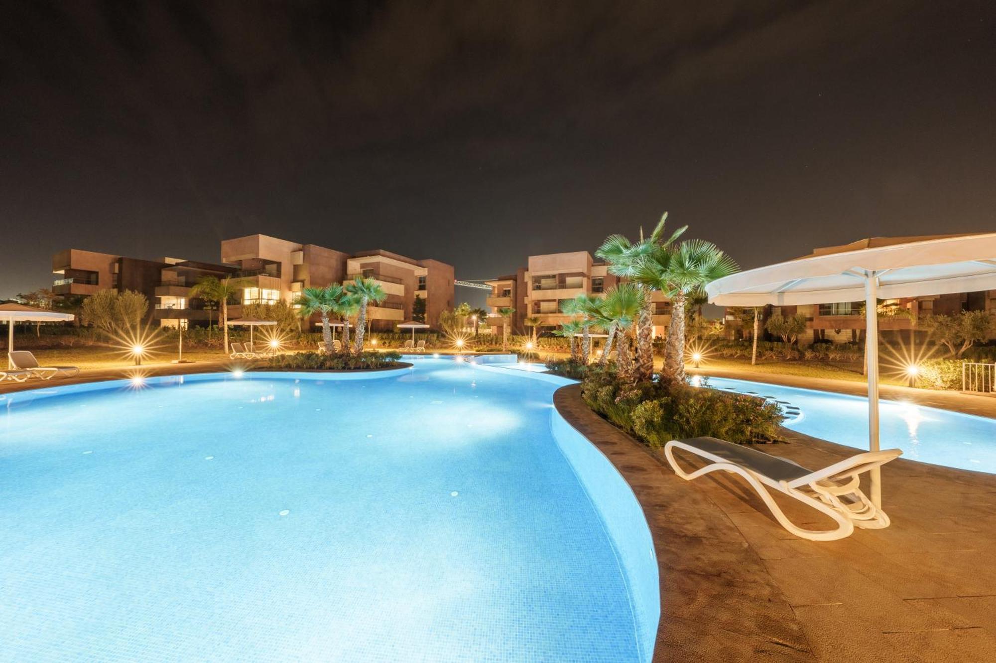 Apartment Relax Front Of Pool - Golf- Fiber Optic *